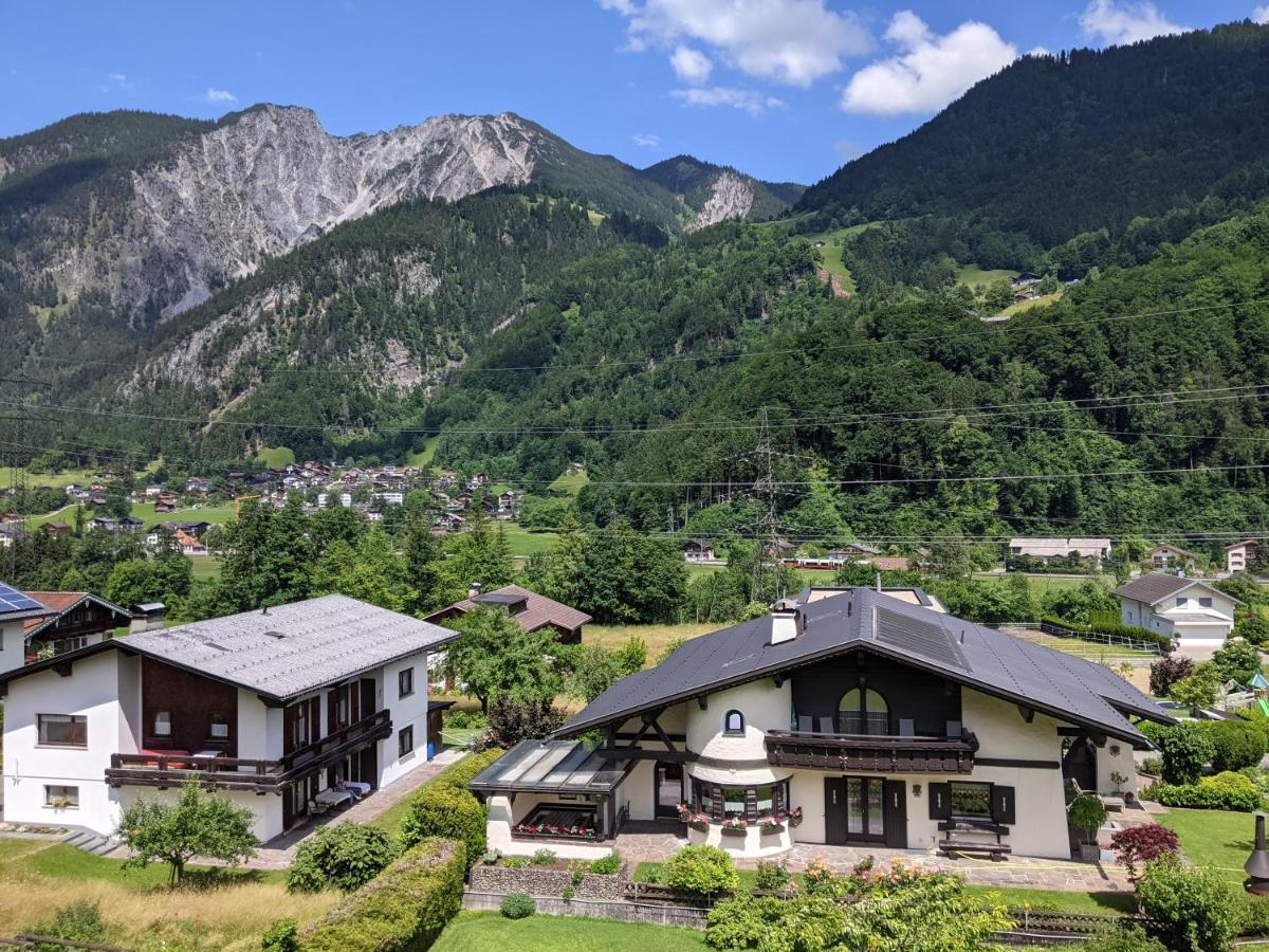 Hotel Montahaus Vandans Exterior foto