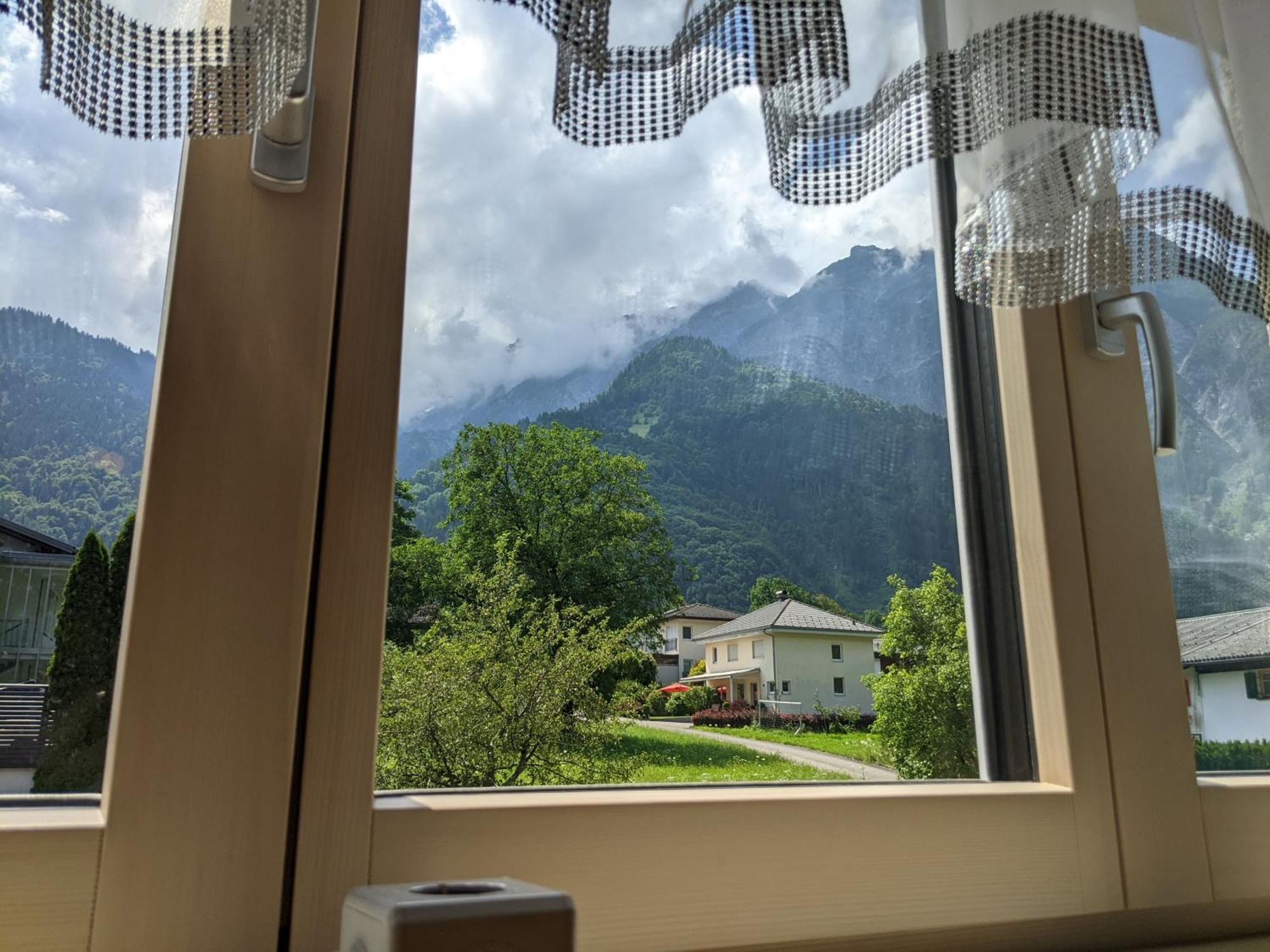 Hotel Montahaus Vandans Zimmer foto
